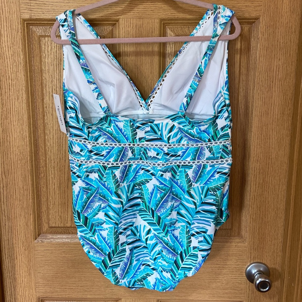 Nwt Swimsuits For All Lattice Plunge Sexy Cut out Tropical Print - Picture 4 of 4